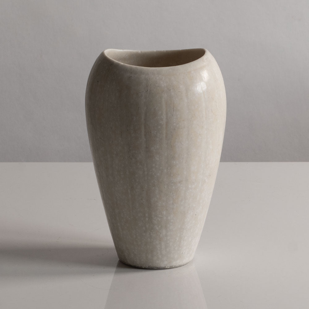 Gunnar Nylund for Rörstrand, Sweden, stoneware vase in matte white glaze M4156