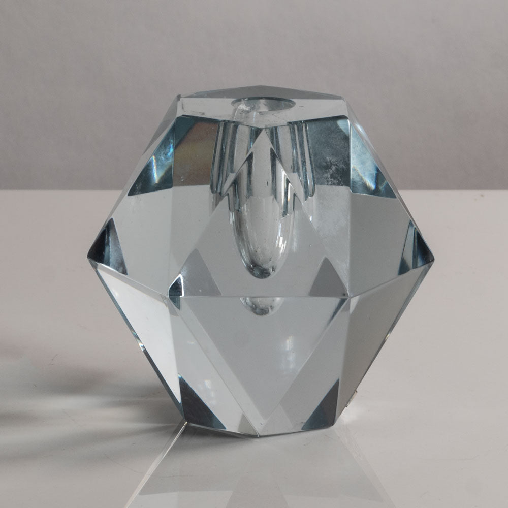 Strombergshyttan faceted vase in grayish clear glass M4256