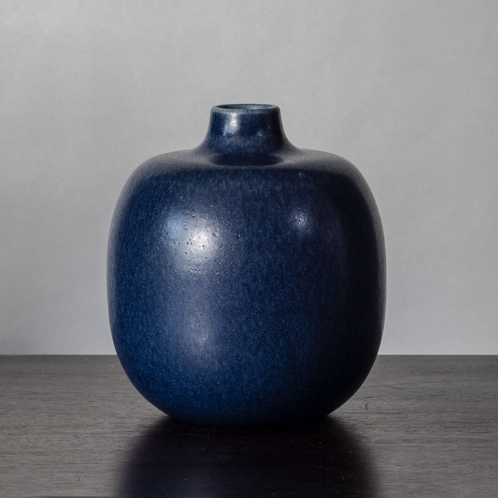 Erich and Ingrid Triller for Tobo, Sweden, vase with blue glaze J1138