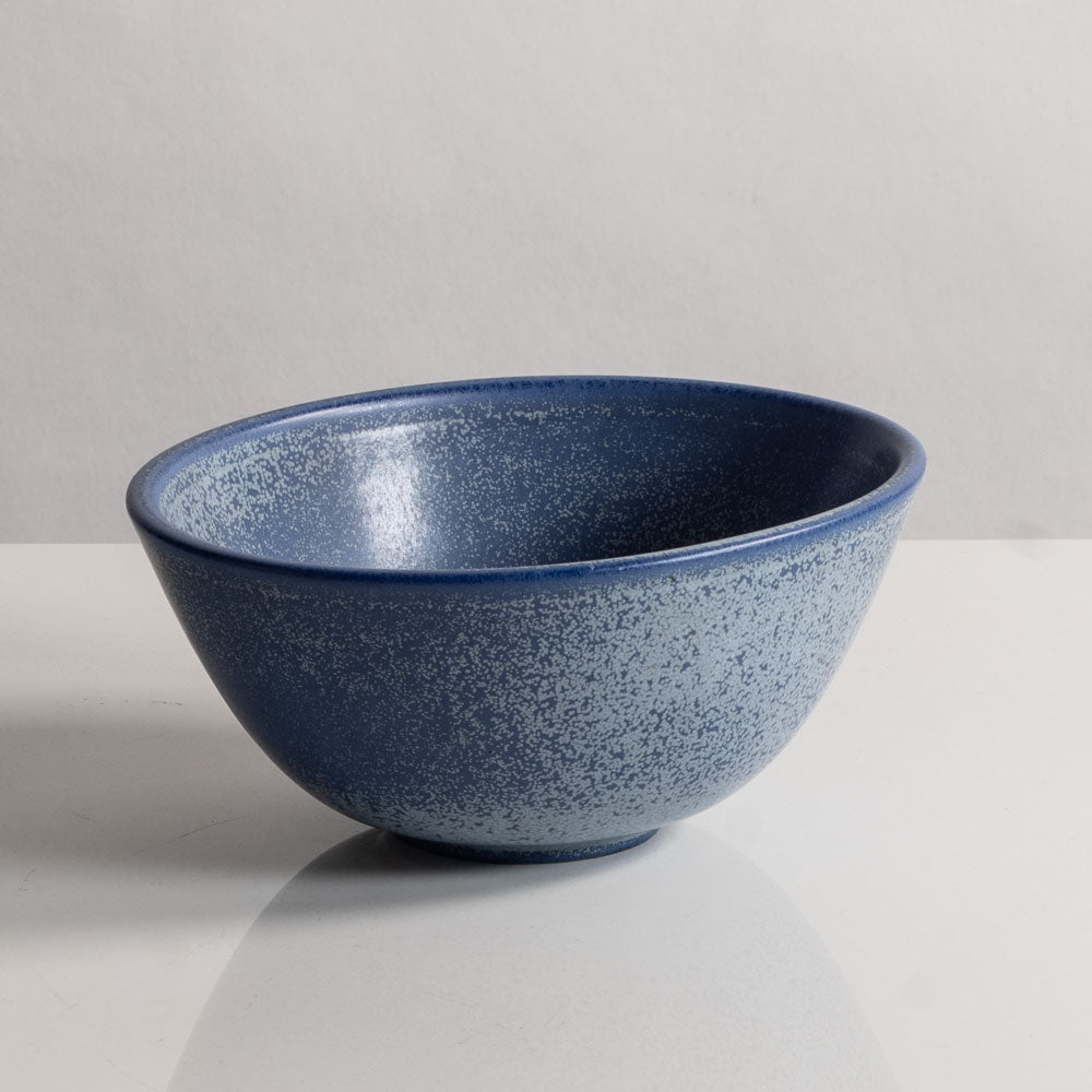 Gunnar Nylund for Rörstrand, Sweden, stoneware bowlwith speckled blue glaze M4262