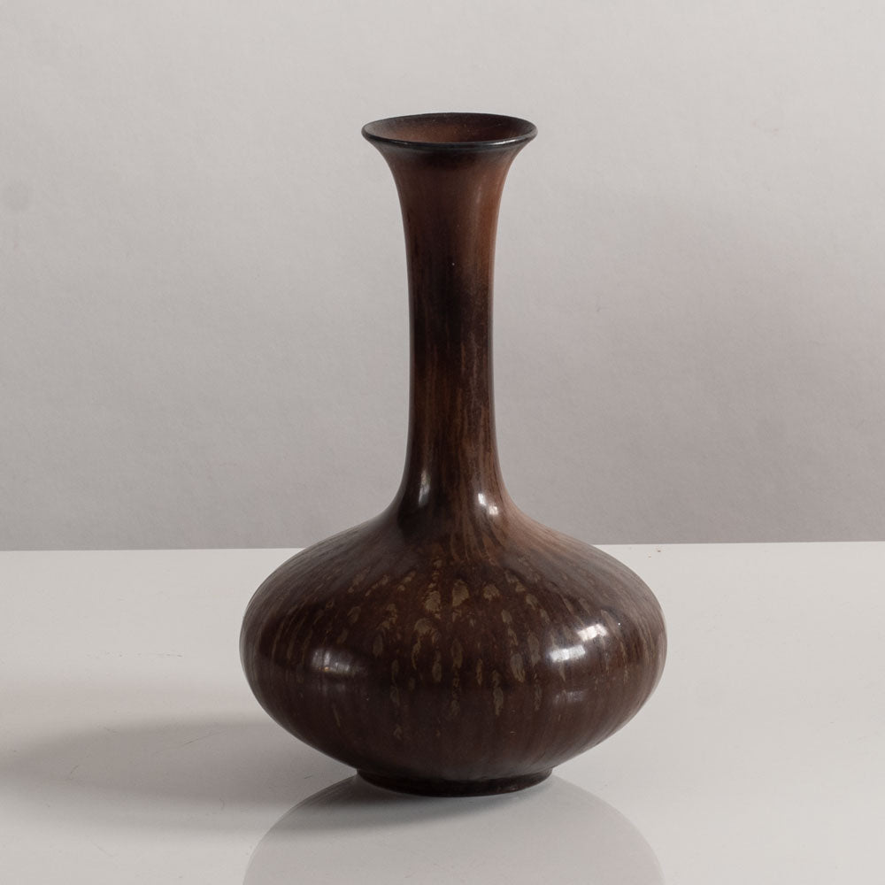 Gunnar Nylund for Rörstrand, Sweden, stoneware vase with brown glaze M3930