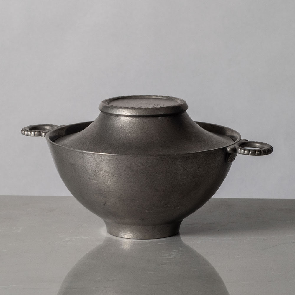 Edvin Ollers for Schreuder & Olsson, Sweden, pewter lidded bowl with two handles J1387