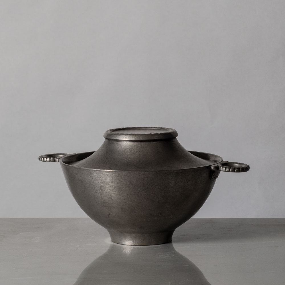 Edvin Ollers for Schreuder & Olsson, Sweden, pewter lidded bowl with two handles J1387