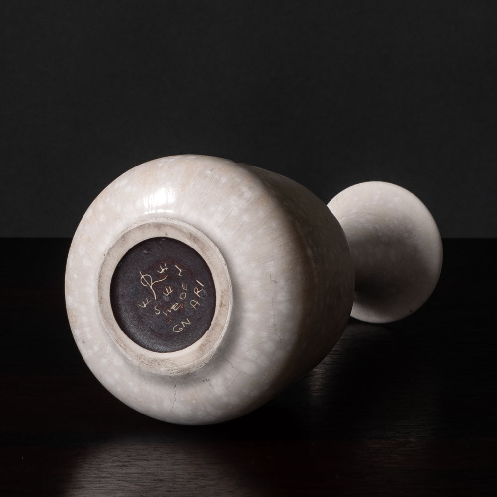 Gunnar Nylund for Rörstrand, Sweden, vase with white glaze K2368