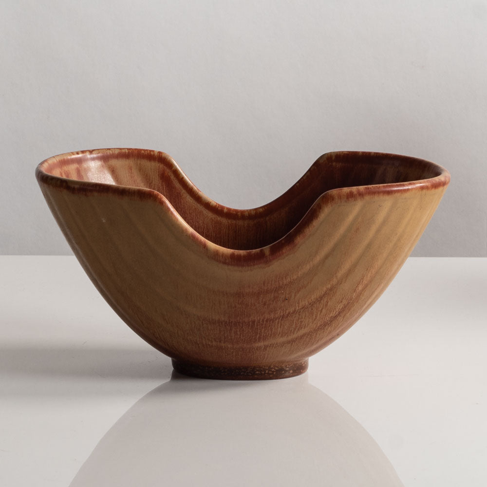 Gunnar Nylund for Rörstrand, Sweden, stoneware bowl with brown glaze M5447