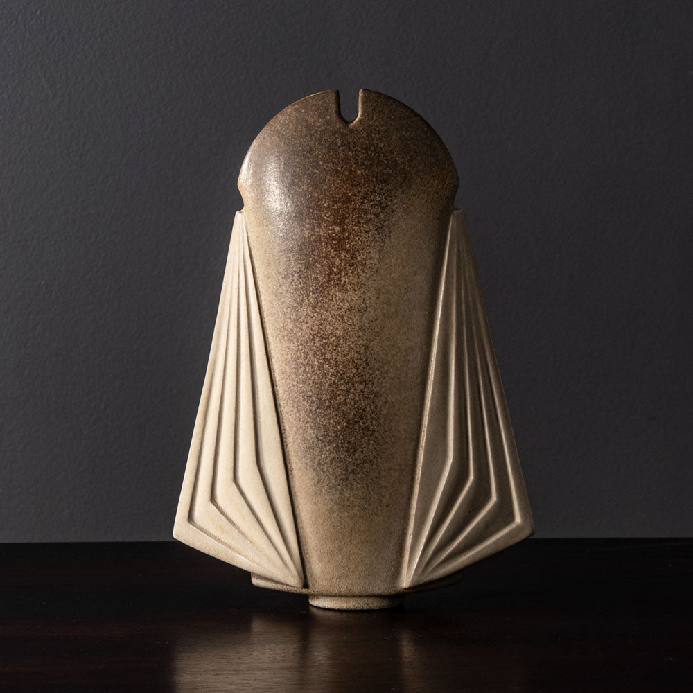 Brigitte Enders, Australia, sculptural stoneware vase with pale brown glaze J1263