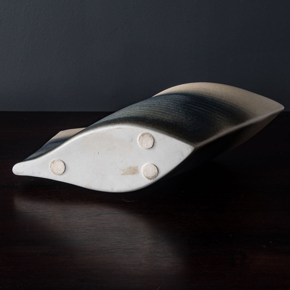 Gotlind Weigel, own studio, Germany, stoneware wave-form J1271