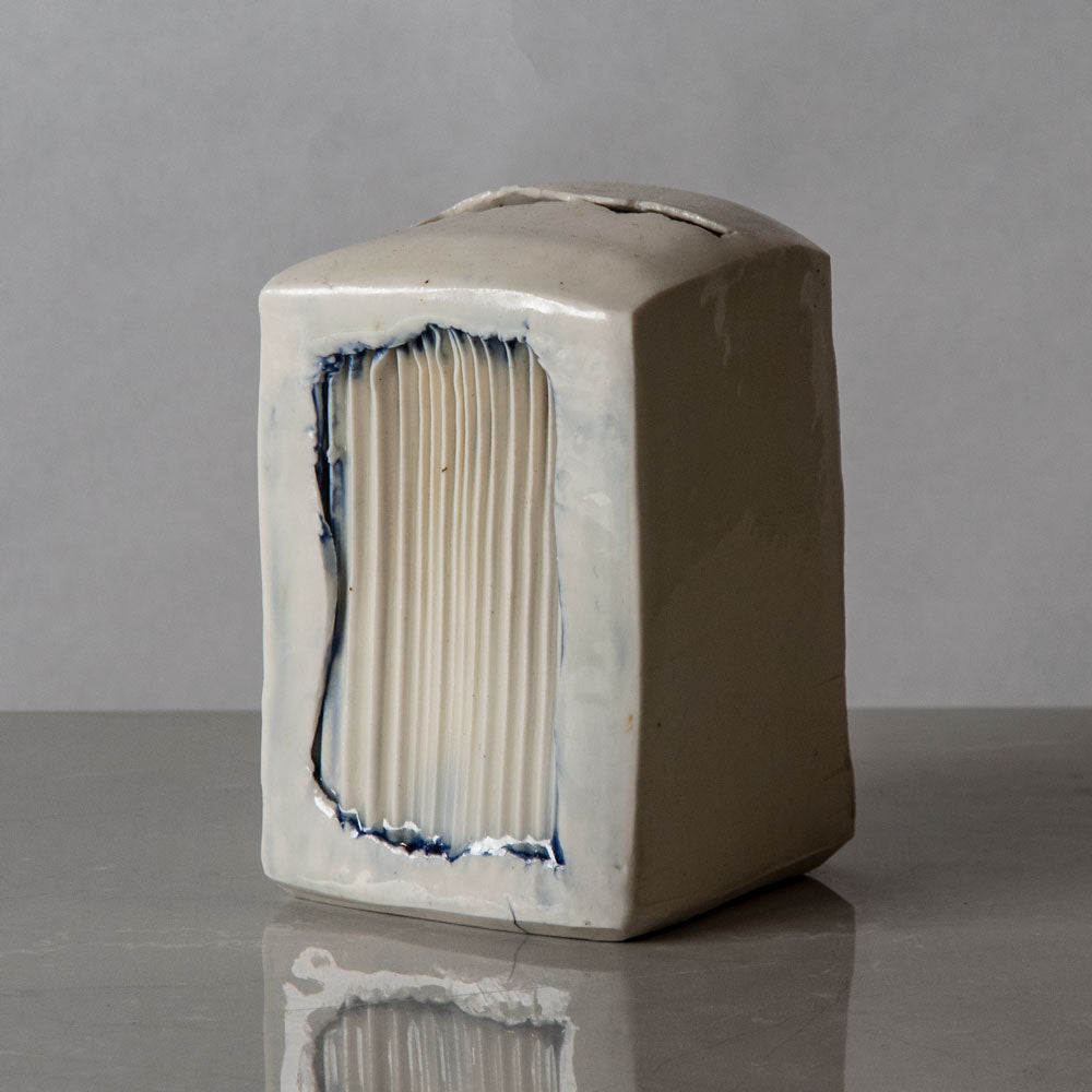 Elisabeth Schaffer, Germany, porcelain rectangular vessel with blue and white glossy glaze J1265