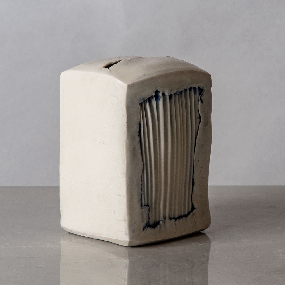 Elisabeth Schaffer, Germany, porcelain rectangular vessel with blue and white glossy glaze J1265