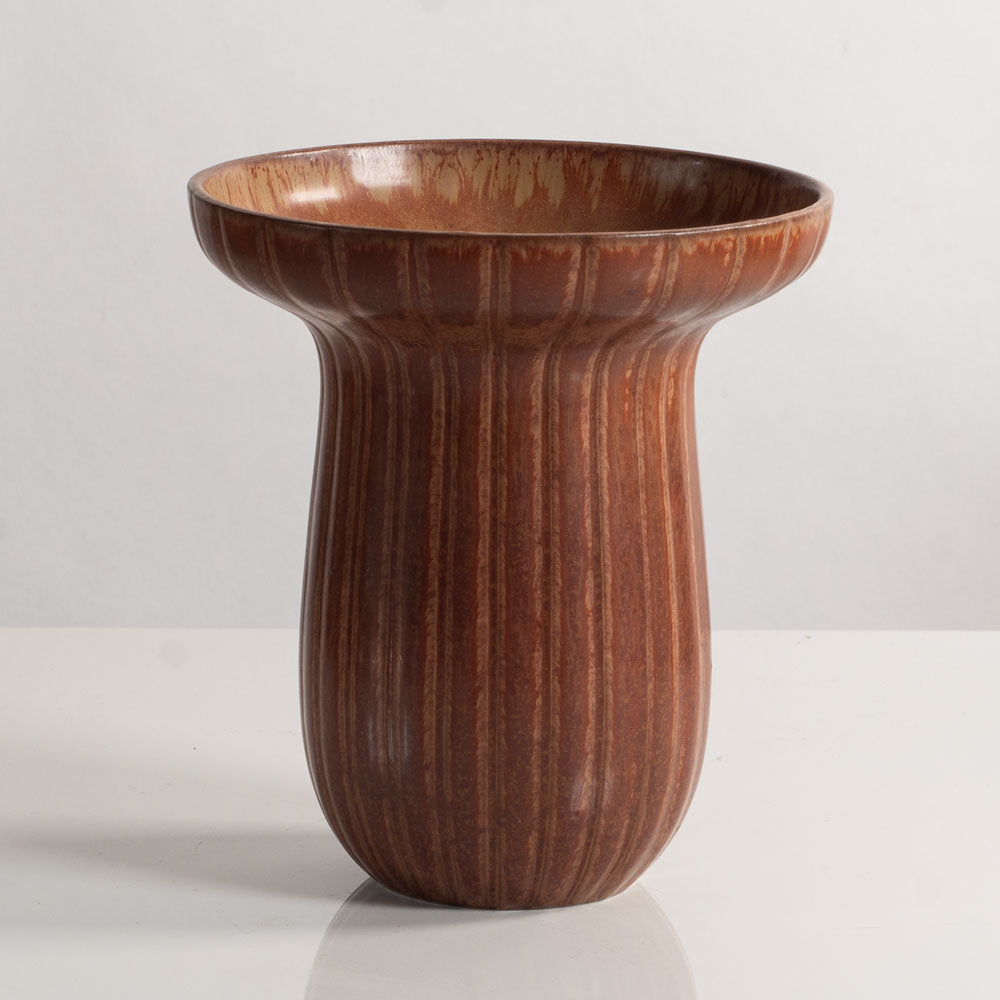 Gunnar Nylund for Rörstrand, Sweden, stoneware vase with golden brown glaze M5475