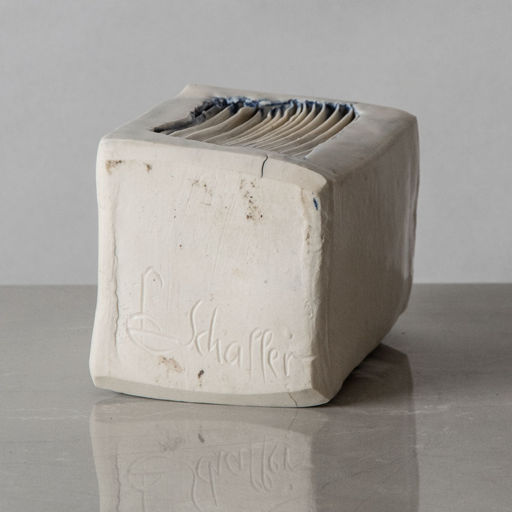 Elisabeth Schaffer, Germany, porcelain rectangular vessel with blue and white glossy glaze J1265
