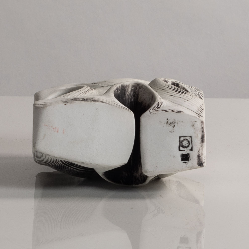 Bengt Berglund for Gustavsberg, Sweden, stoneware sculpture M4037