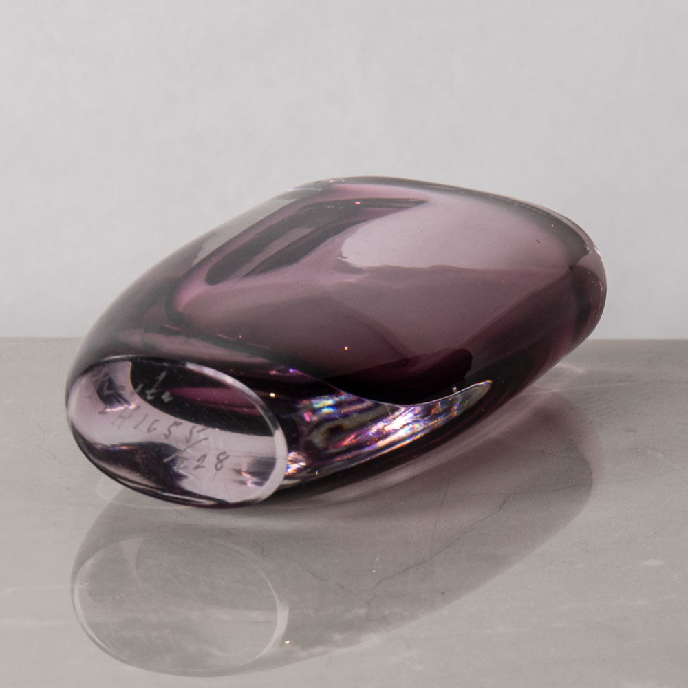 Vicke Lindstrand for Kosta, Sweden, sommerso vase in purple and clear glass J1243