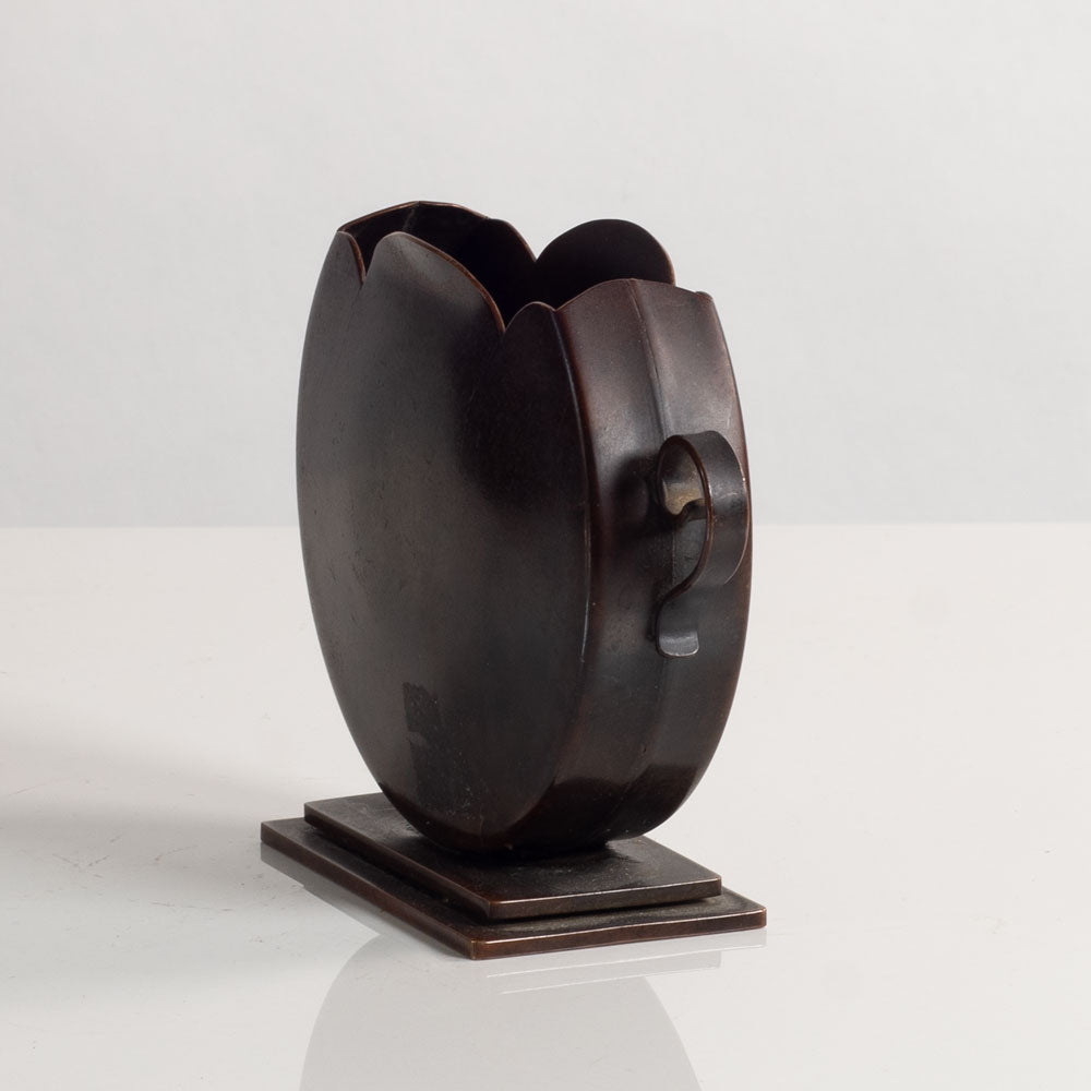 Danish bronze art deco vase M4234