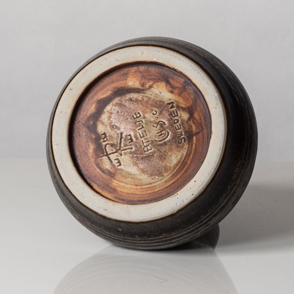 Carl Harry Stålhane for Rörstrand, Sweden, unique stoneware vase with brown glaze L3321