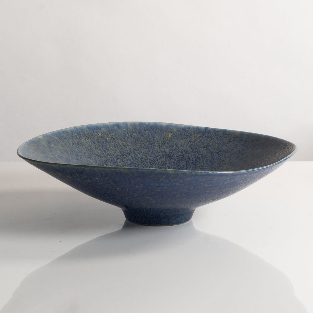 Carl Harry Stålhane for Rörstrand, Sweden, large stoneware footed bowl with blue haresfur glaze M5421