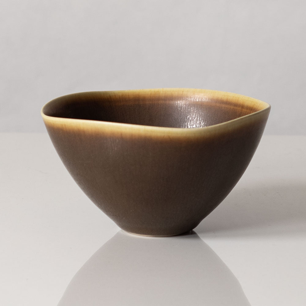 Per Linnemann-Schmidt at Palshus, Denmark, stoneware bowl with brown glaze K2521