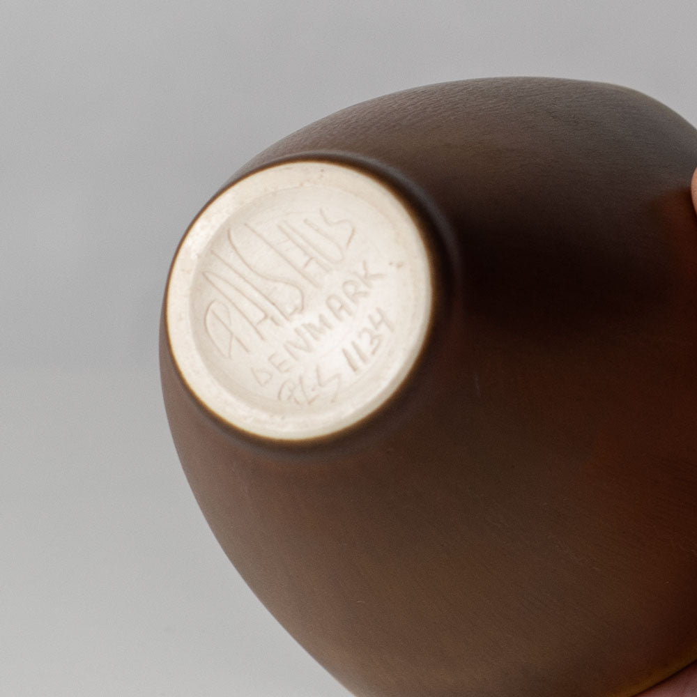 Per Linnemann-Schmidt at Palshus, Denmark, stoneware vase with brown glaze L3139