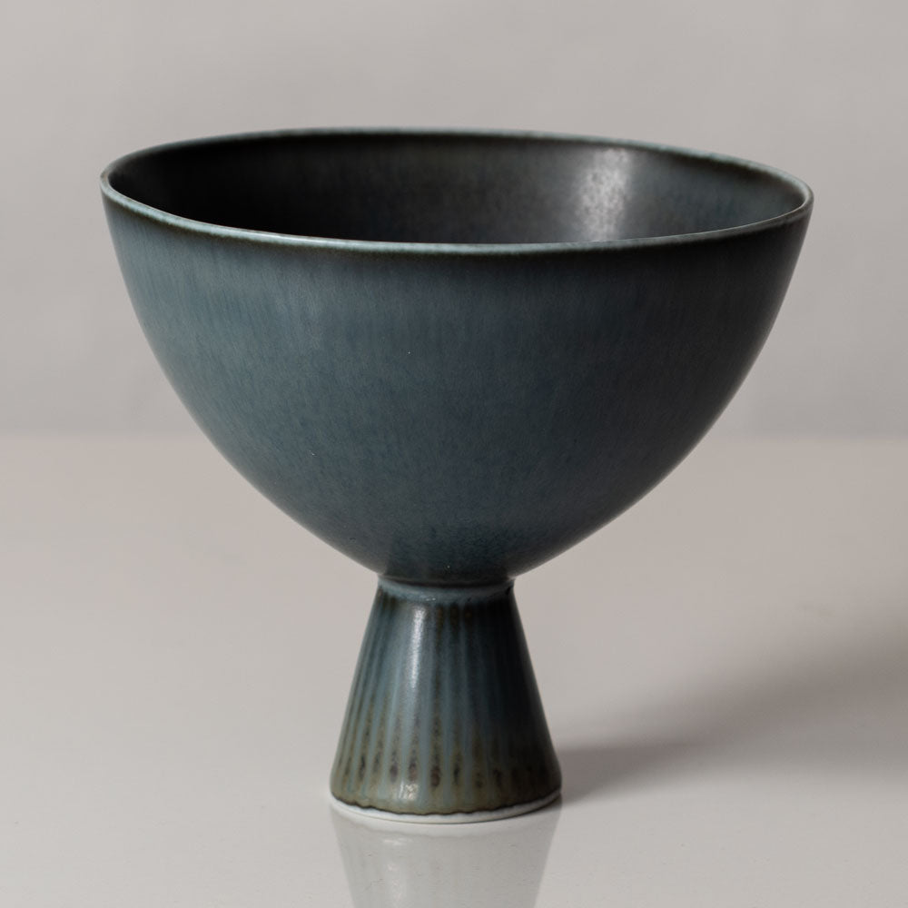 Carl Harry Stålhane for Rörstrand, Sweden, footed bowl with blue gray glaze L3307