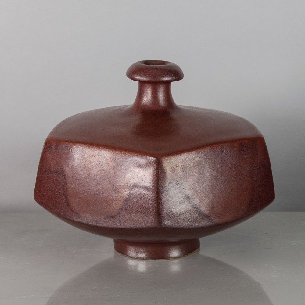 Horst Kerstan, Germany, unique large stoneware vase with speckled semi-matte reddish brown glaze H1511