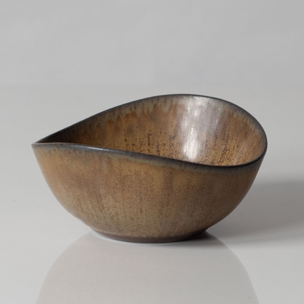 Gunnar Nylund for Rörstrand, Sweden, small ovoid bowl with brown haresfur glaze L3347