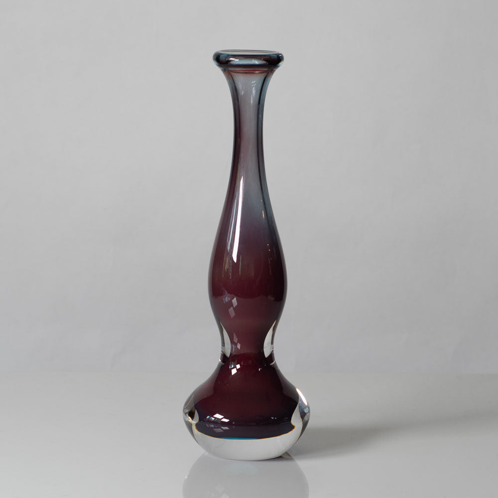 Nils Landberg for Orrefors, Sweden, long necked bud vase L3319