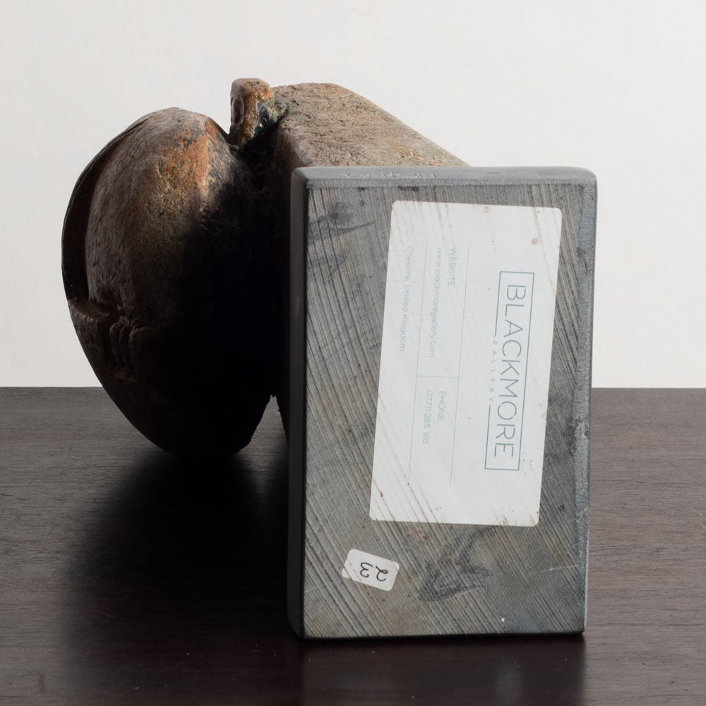 Peter Hayes, own studio, UK, stoneware modernist bust on slate base M4356