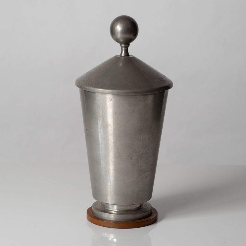 Oscar Antonsson for Athena Ystad, Sweden, pewter lidded jar with engraved tennis player L3315