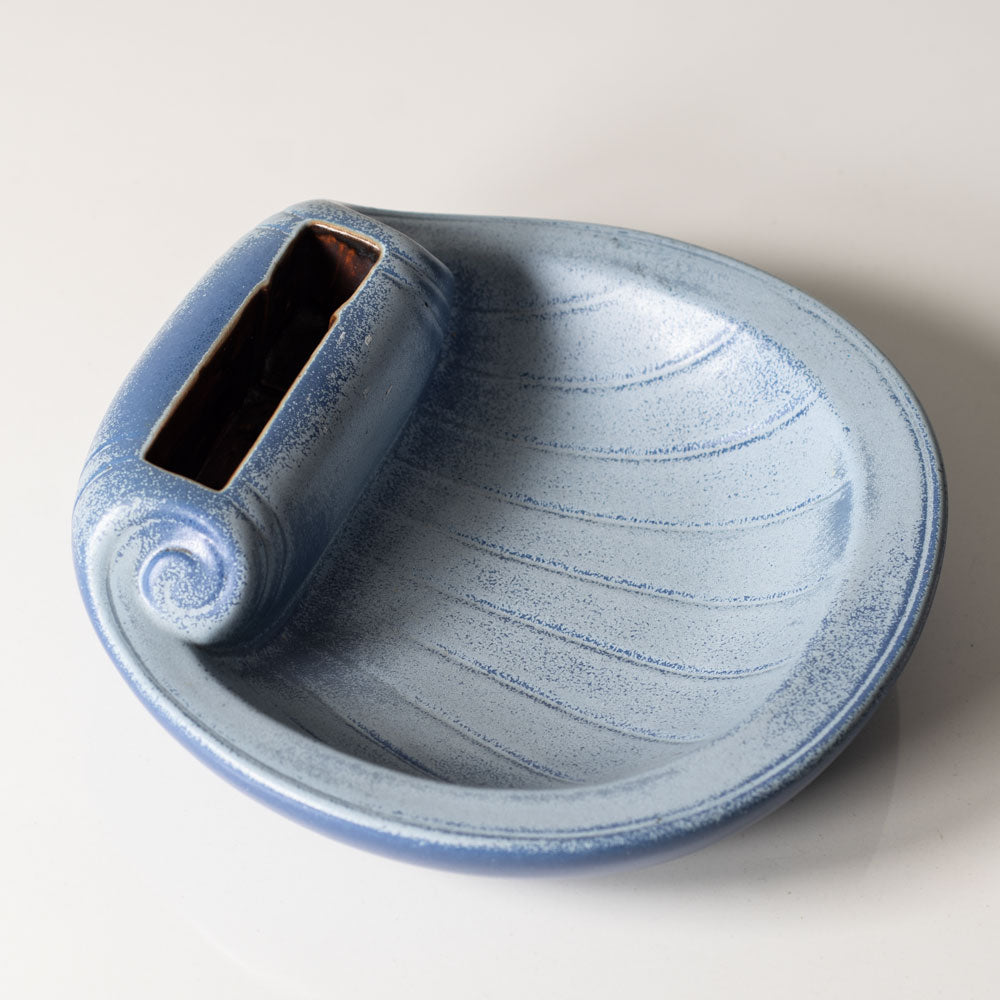 Gunnar Nylund for Rörstrand, stoneware dish with blue glaze L3381