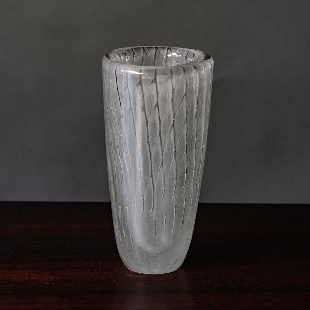 Kaj Franck for Nuutäjarvi-Nottsjö , Finland, "Harso" glass vase K2836