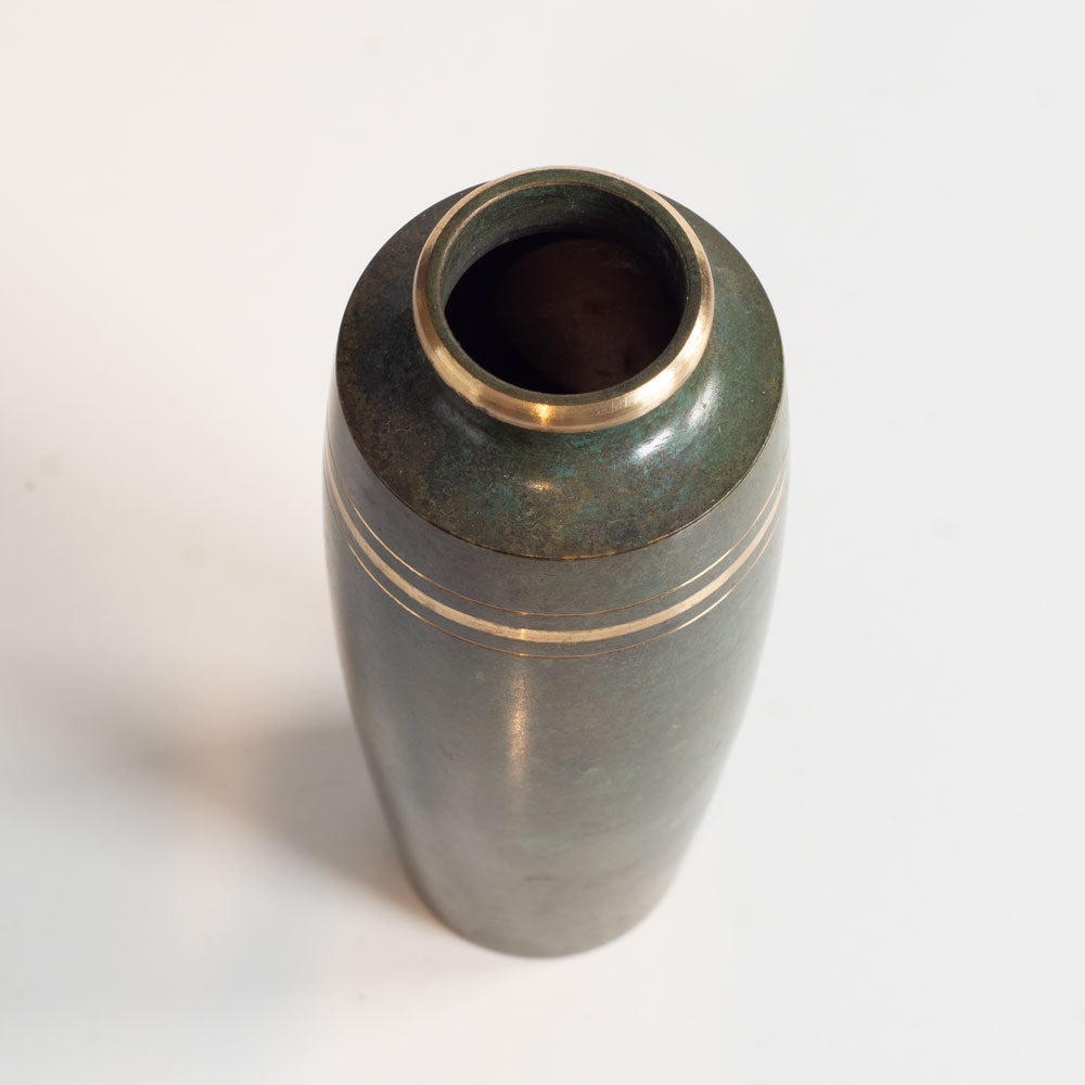Swedish, small bronze vase M4260
