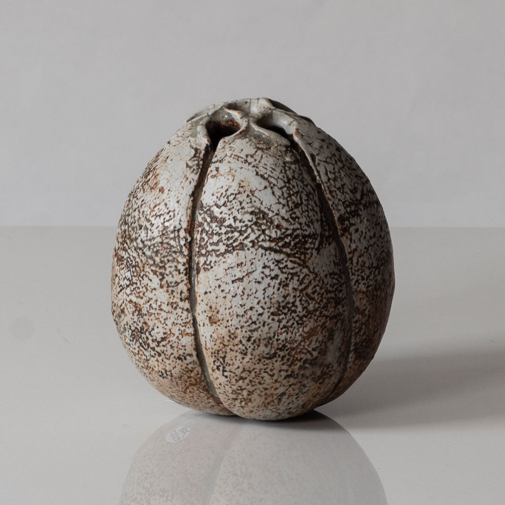 Alan Wallwork, UK, unique stoneware sculptural pod form vessel L3337