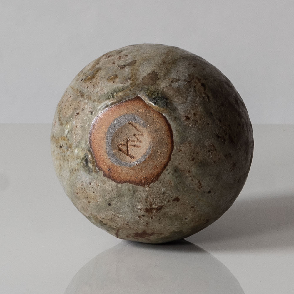 Alan Wallwork, UK, unique stoneware sculptural pod form vessel L3336