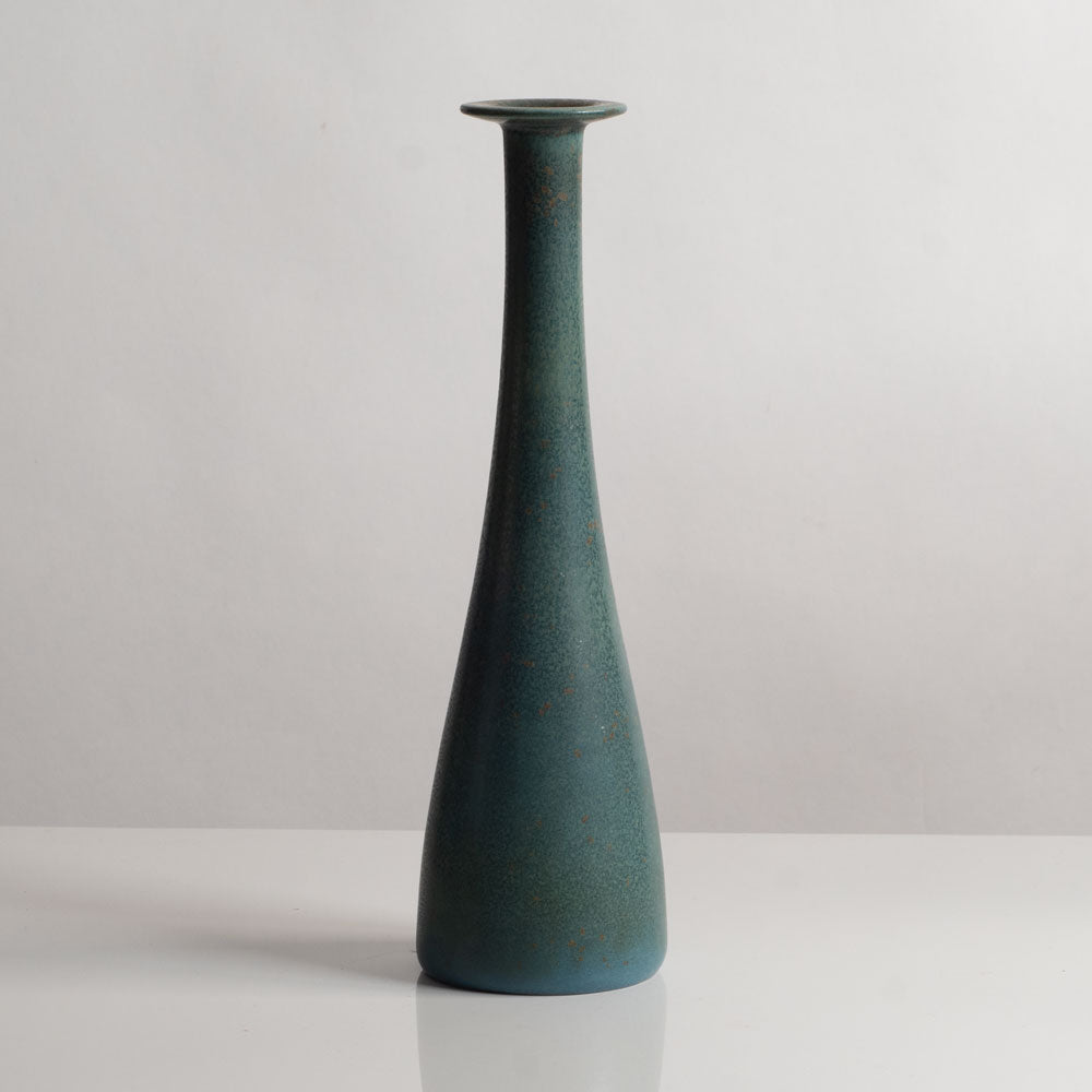 Gunnar Nylund for Rörstrand, Sweden, stoneware vase with green crystalline glaze M5574