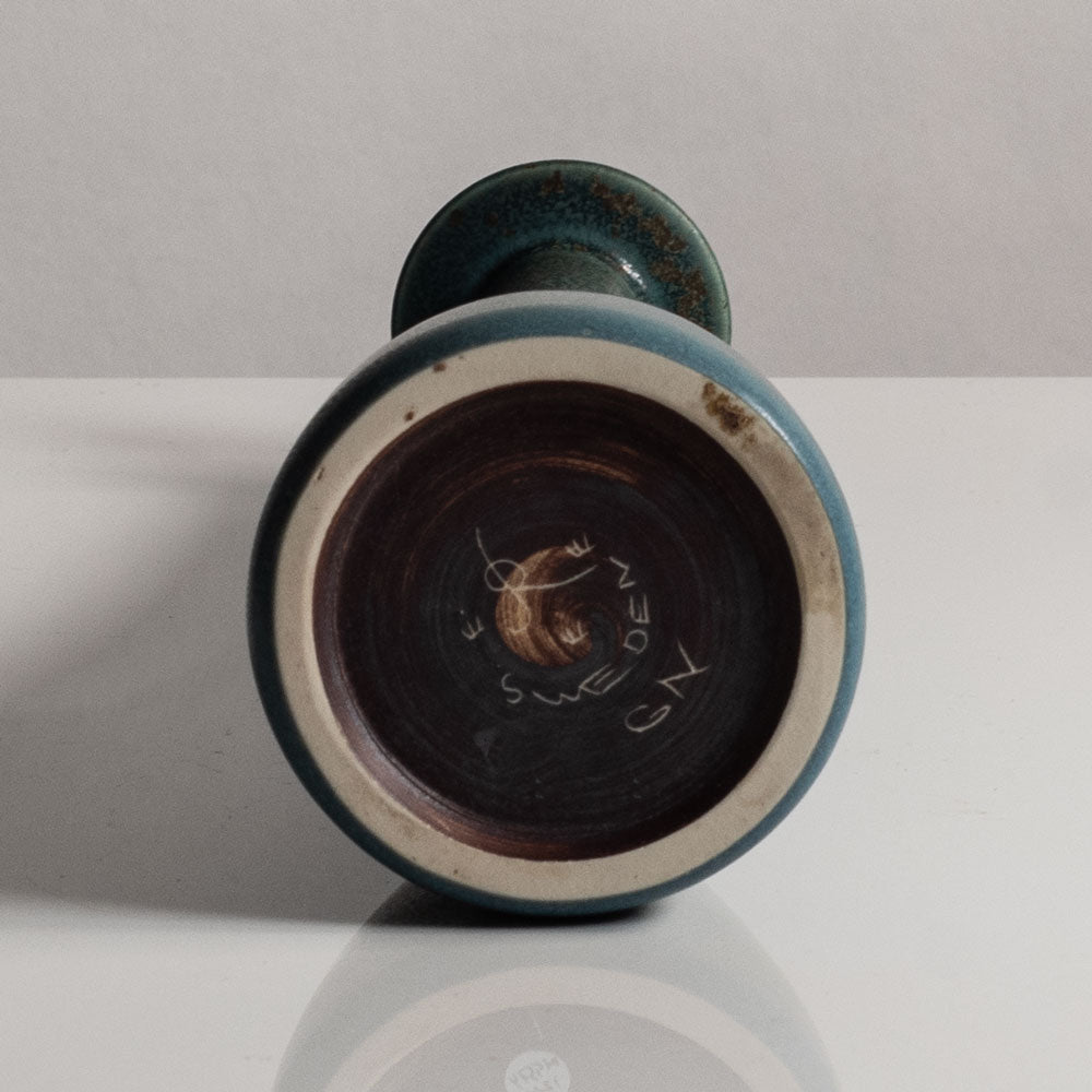 Gunnar Nylund for Rörstrand, Sweden, stoneware vase with green crystalline glaze M5574