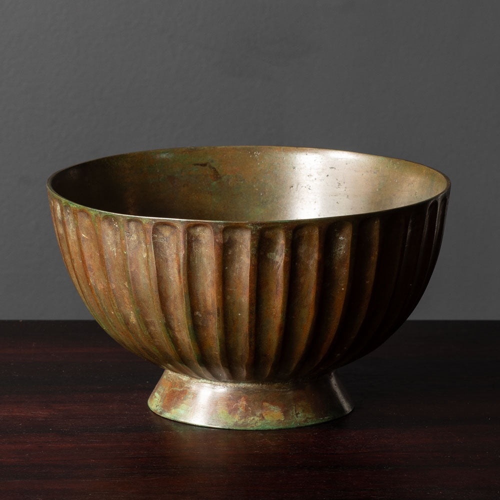 Sune Backstroms, Sweden, bronze footed bowl L3480