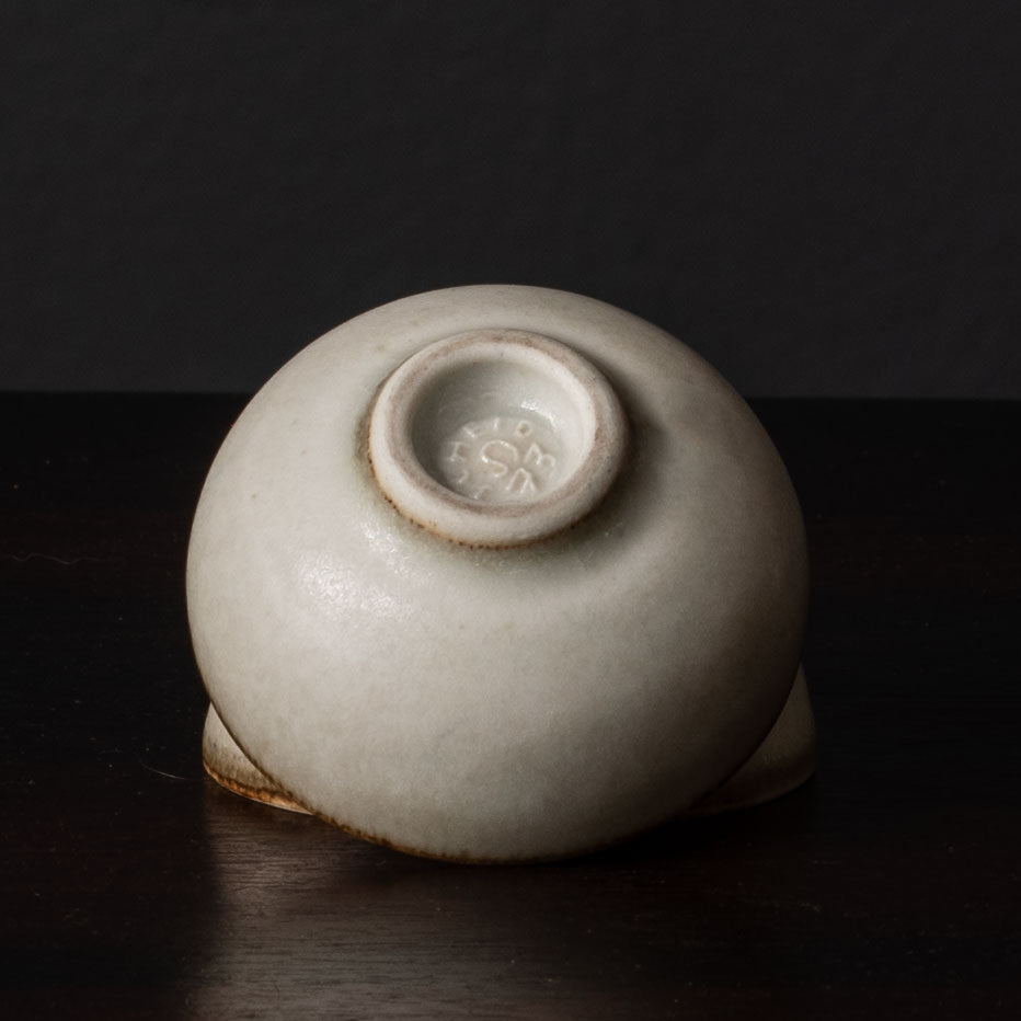 Ursula Scheid, Germany, unique stoneware lidded bowl/jar with off-white glaze K2866