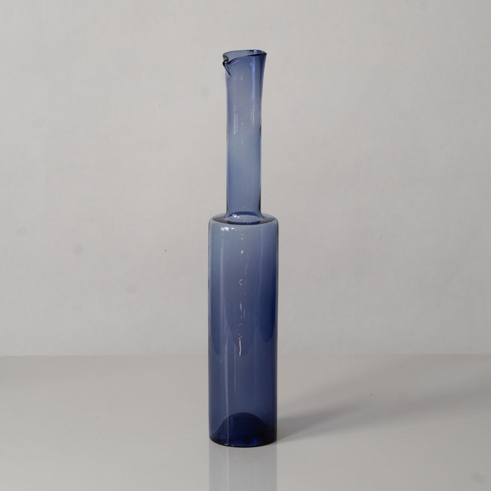 Nanny Still for Rihimaen Lasi Oy, decanter in lavender glass L3249