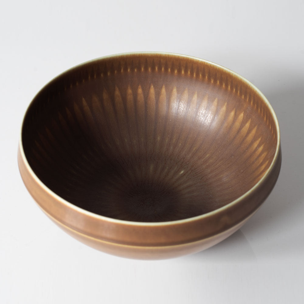 Berndt Friberg for Gustavsberg, Sweden, patterned bowl with brown haresfur glaze L3443