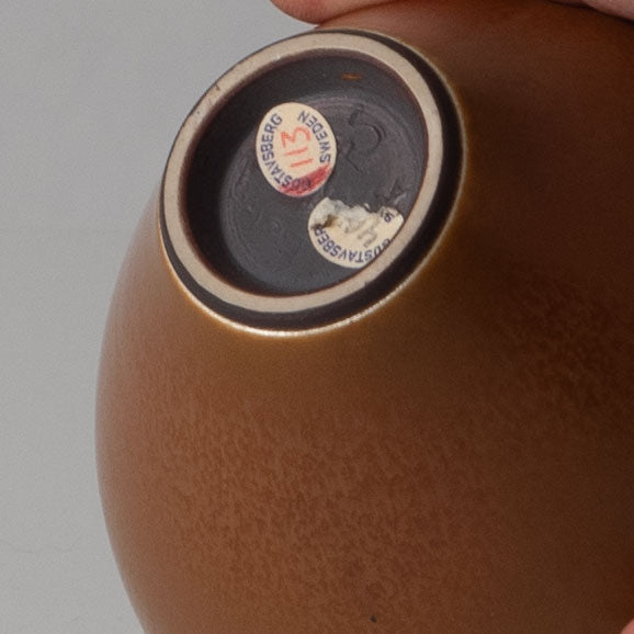 Berndt Friberg for Gustavsberg, Sweden, unique stoneware vase with brown haresfur glaze K2440