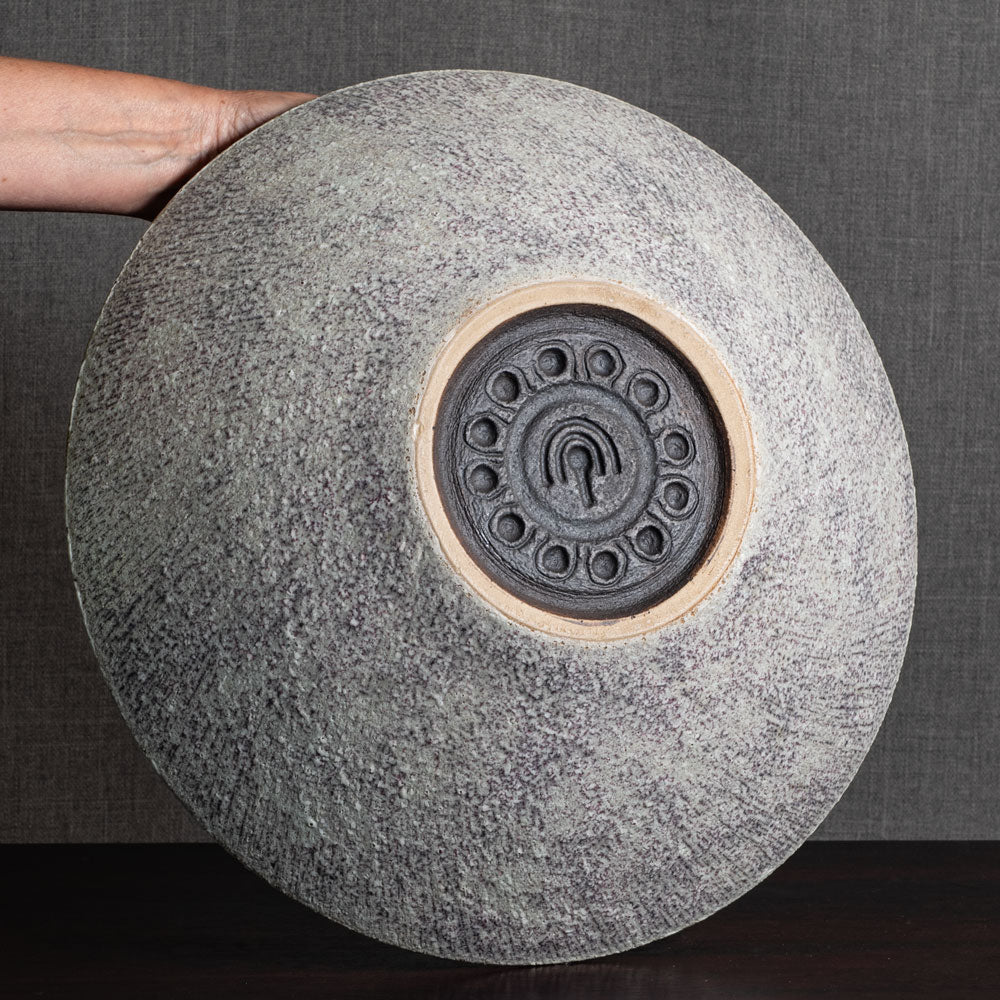 Chris Carter, UK, unique large stoneware bowl with gray glaze M4322