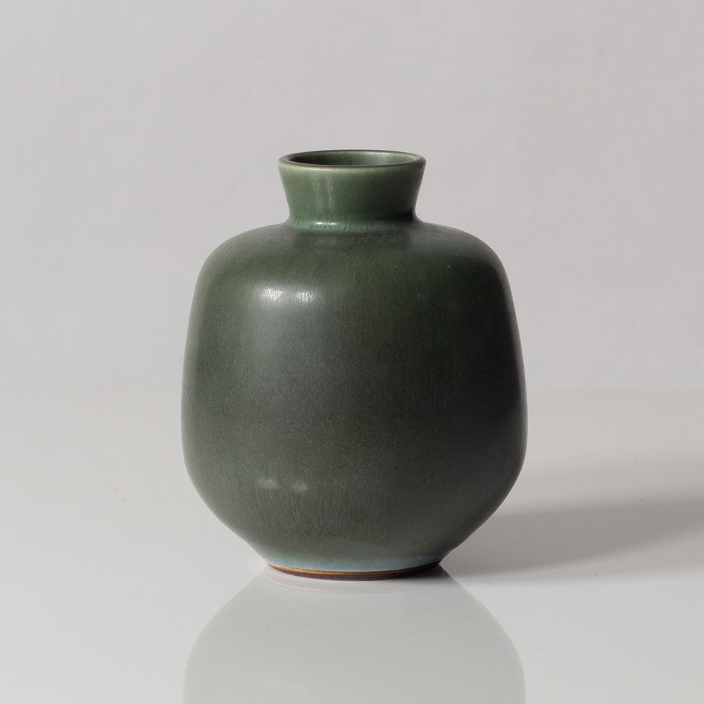 Berndt Friberg for Gustavsberg, Sweden, unique stoneware vase with green haresfur glaze K2222
