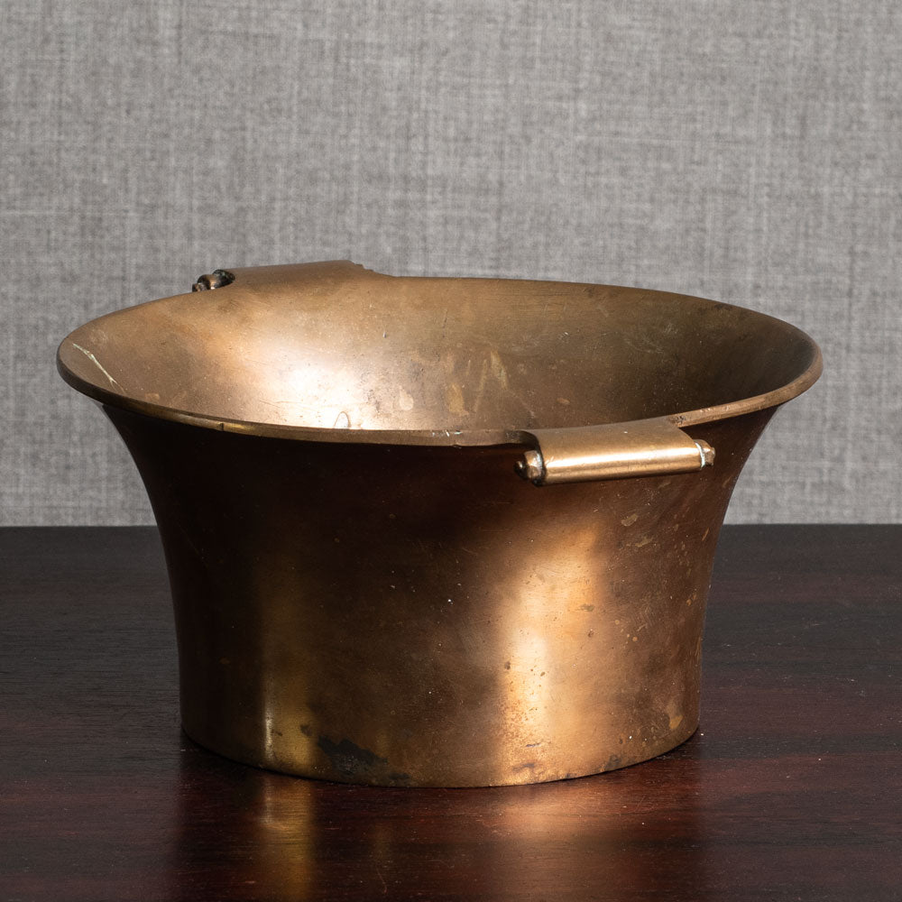 Sune Bäckström, Sweden, bronze bowl with two handles M5604