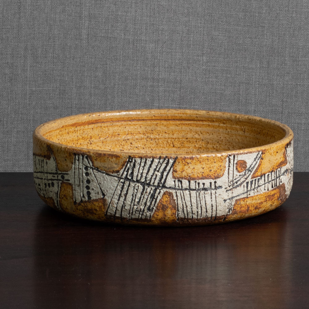 Lisa Larson for Gustavsberg, unique bowl with yellow ochre glaze M5606