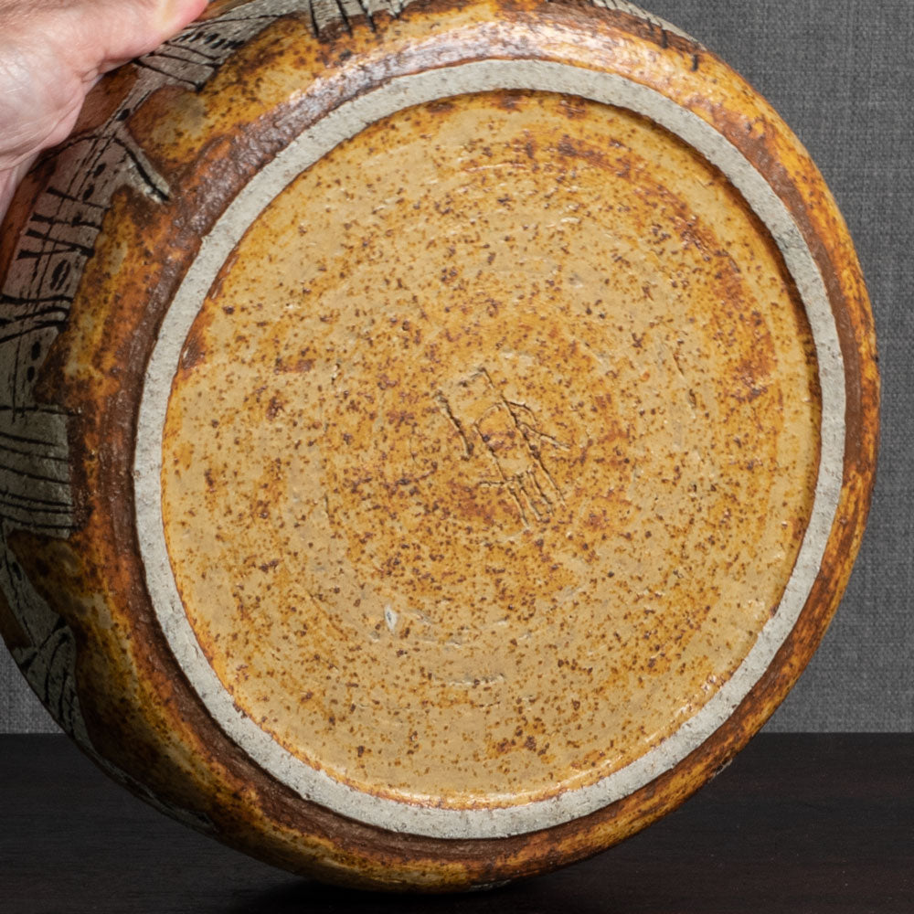 Lisa Larson for Gustavsberg, unique bowl with yellow ochre glaze M5606