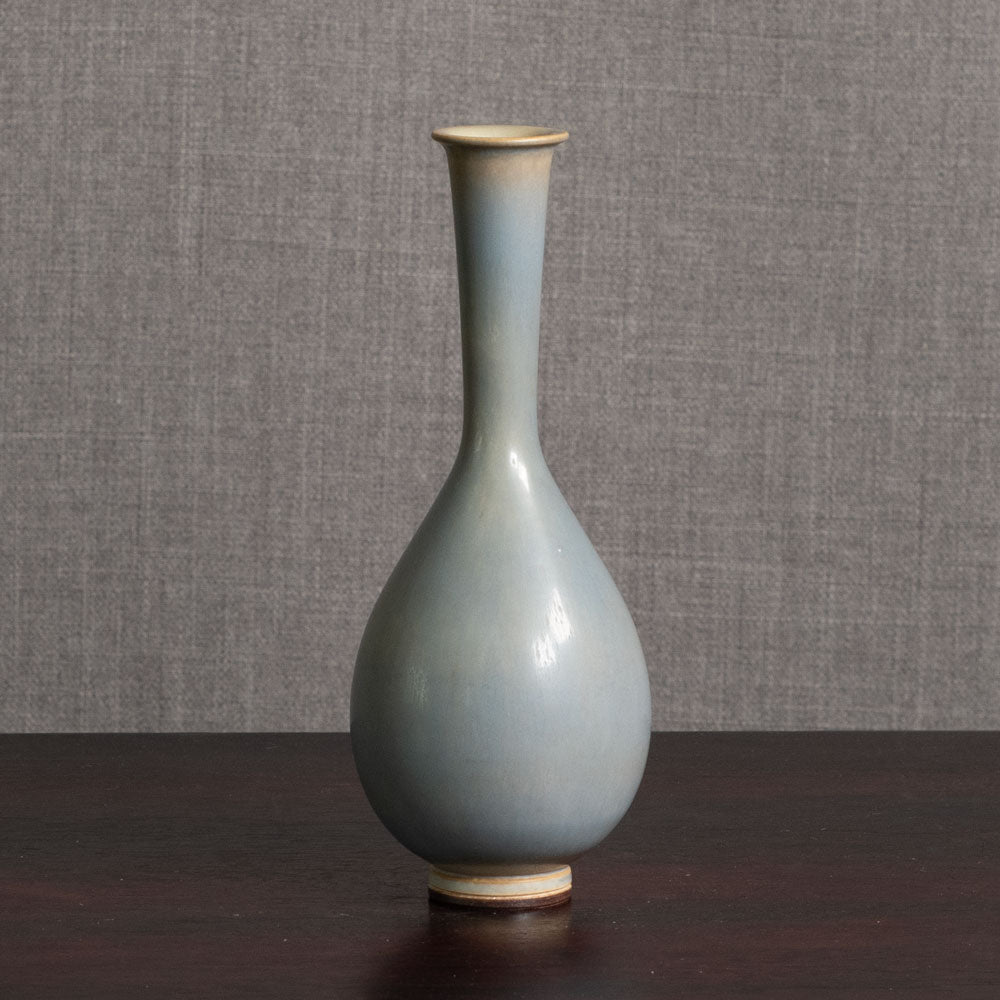 Berndt Friberg for Gustavsberg, Sweden, stoneware vase with pale blue gray haresfur glaze M5566