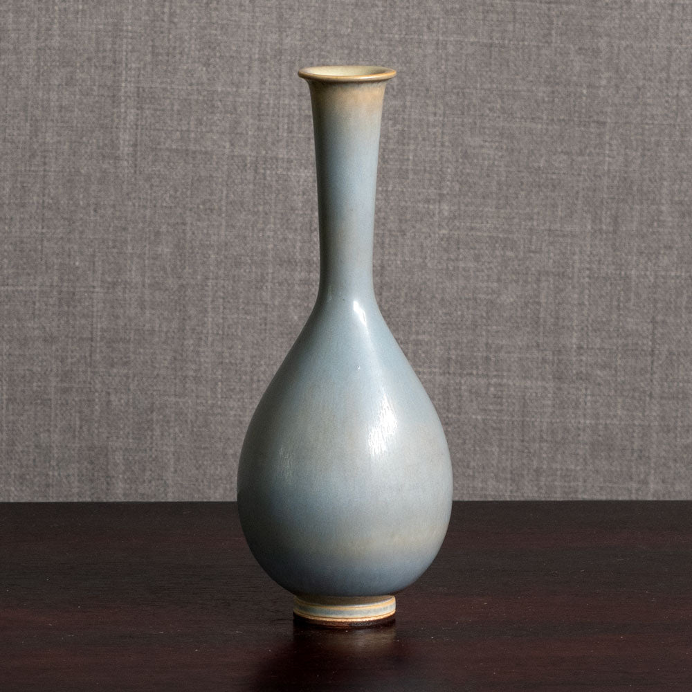 Berndt Friberg for Gustavsberg, Sweden, stoneware vase with pale blue gray haresfur glaze M5566