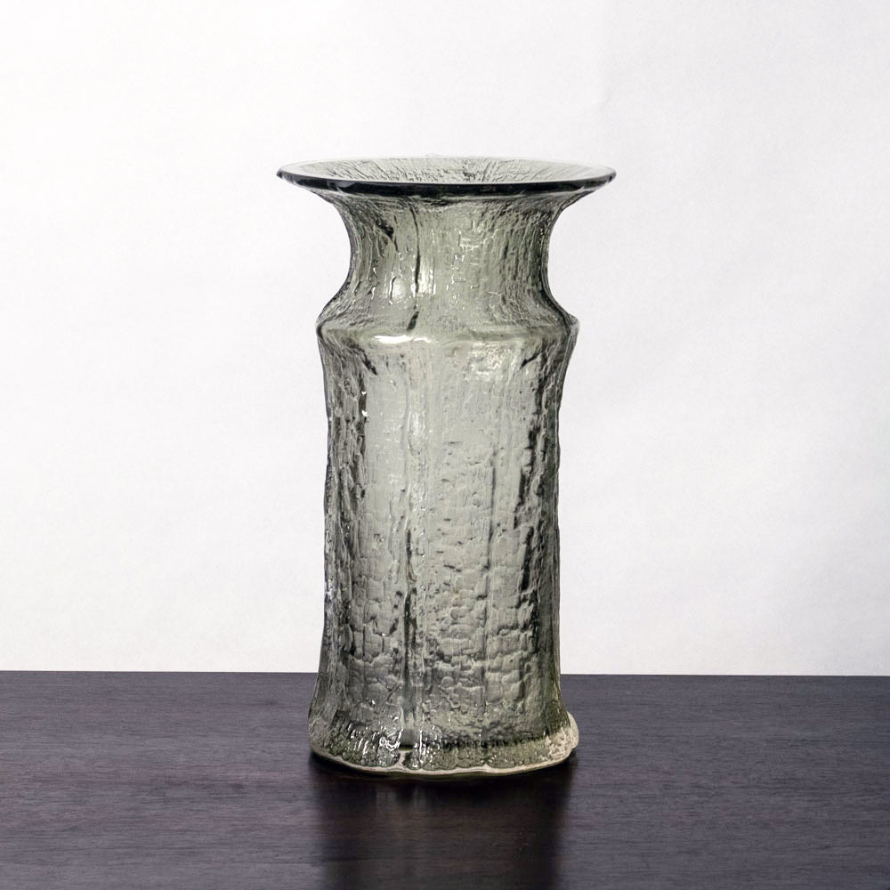 Timo Sarpaneva for Iittala, Finland, Finlandia vase in gray glass J1528