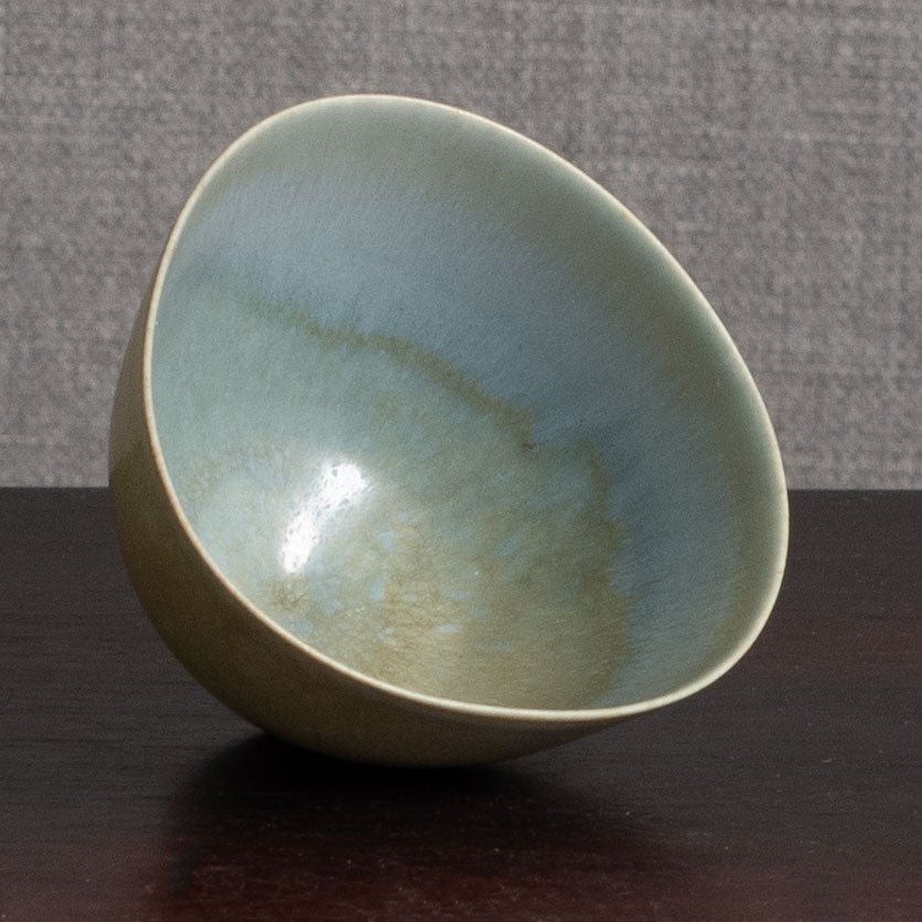 Berndt Friberg for Gustavsberg, Sweden, stoneware bowl with pale olive and blue gray haresfur glaze M5430