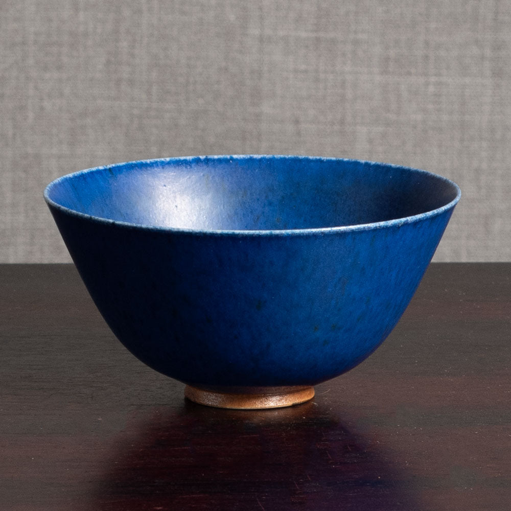 Eva Staehr Nielsen for Saxbo, Denmark, unique stoneware bowl with blue haresfur glaze M5603